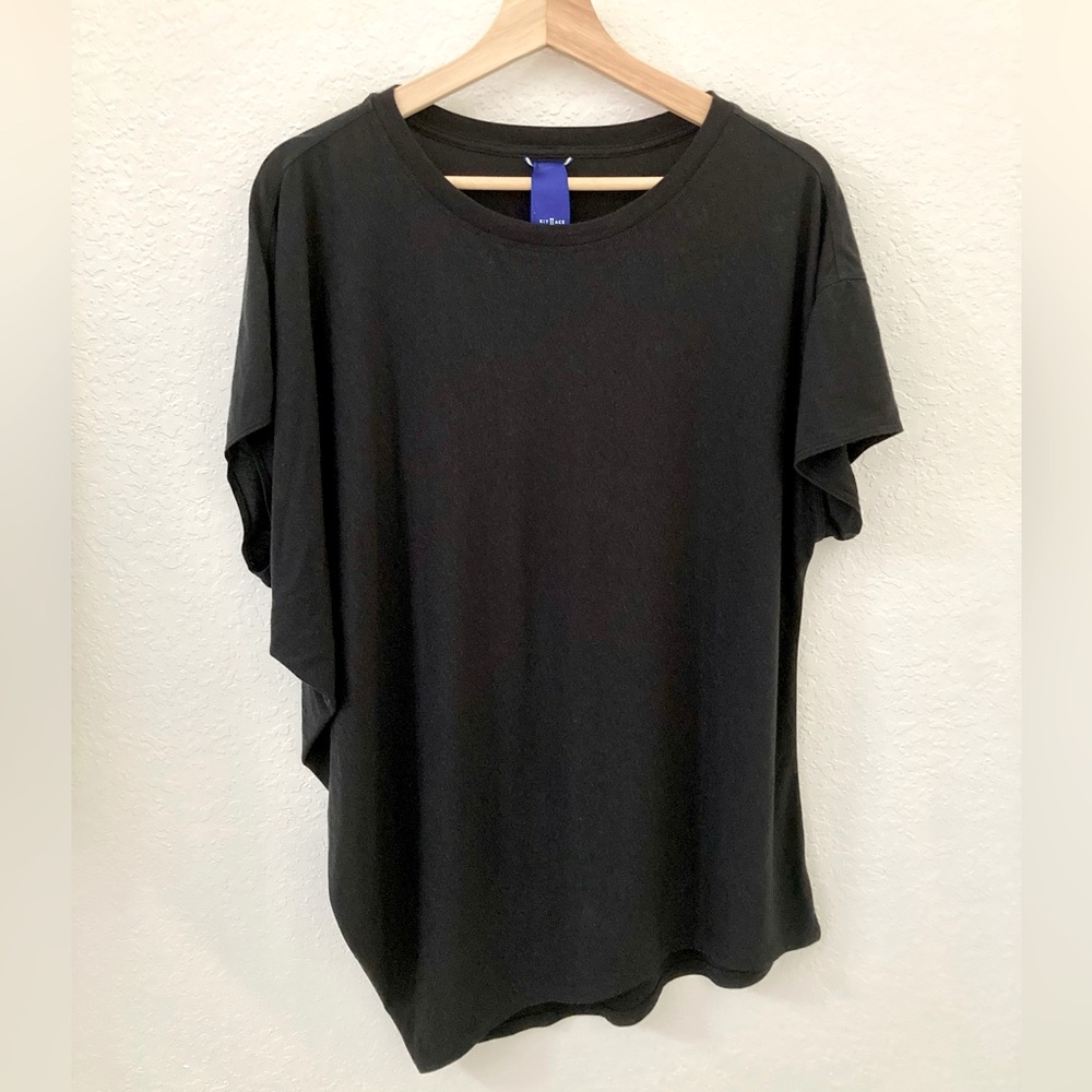 Kit and Ace Asymmetrical Wave Tee